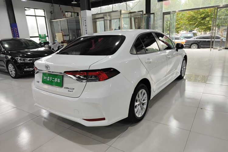 Toyota Corolla 2021 immagine di auto #7
