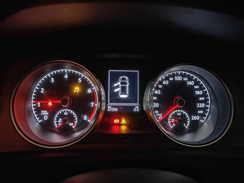 Volkswagen Golf 2015 car image #8
