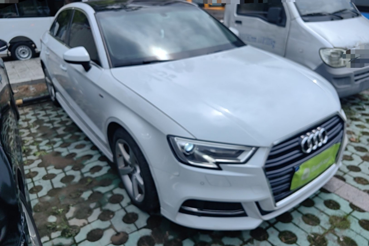 Audi A3 2018 #4 Audi A3 2018 car image #4