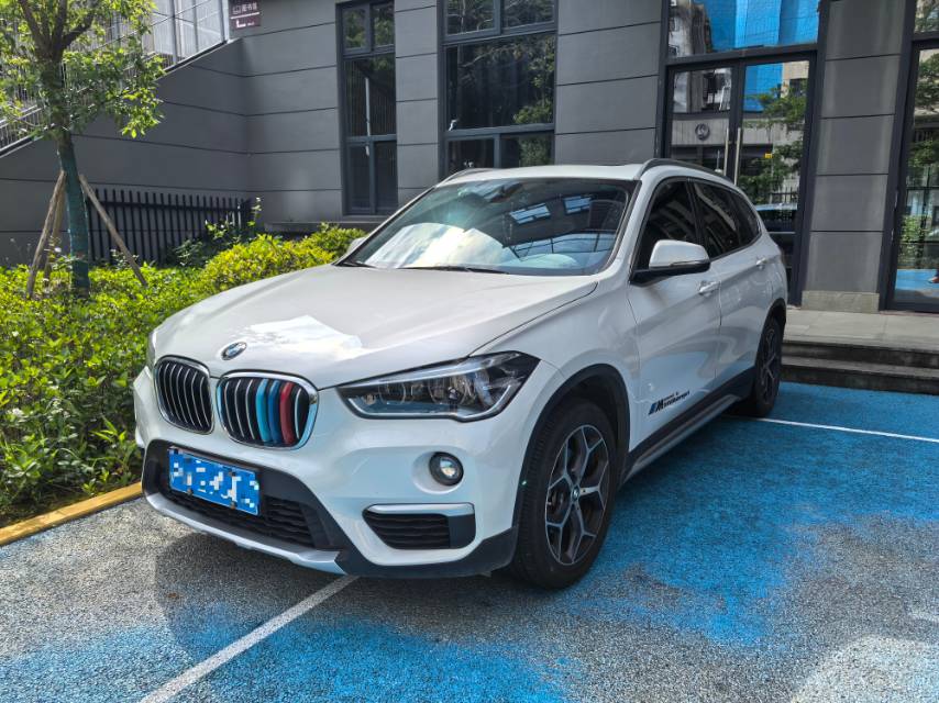 2019 2019 car image