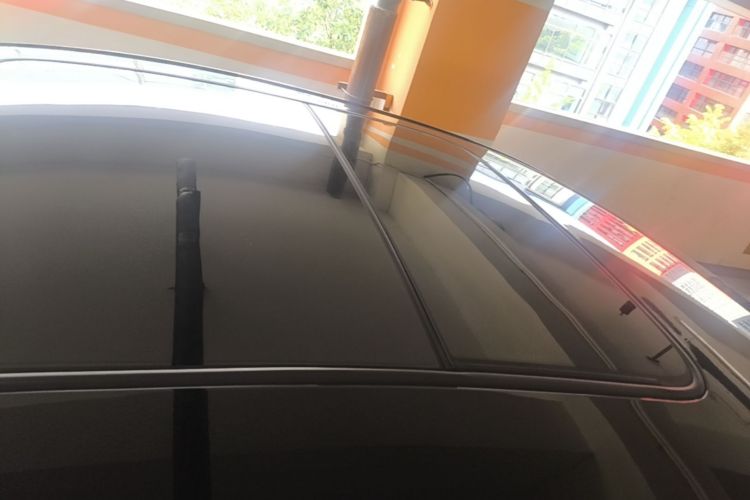 BYD Han 2023 car image #25