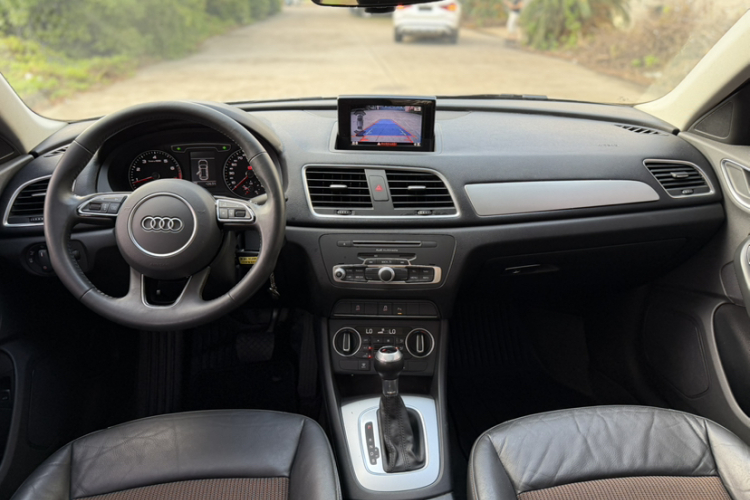 Audi Q3 2018 #7 Audi Q3 2018 car image #7