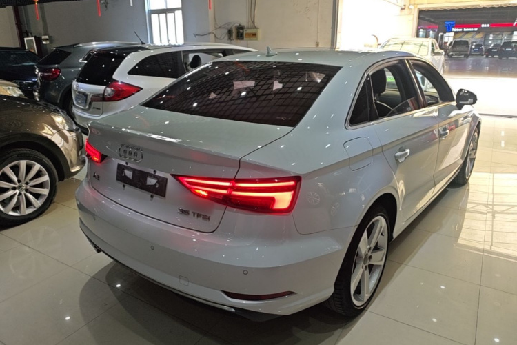 Audi A3 2018 #5 Audi A3 2018 صورة سيارة #5