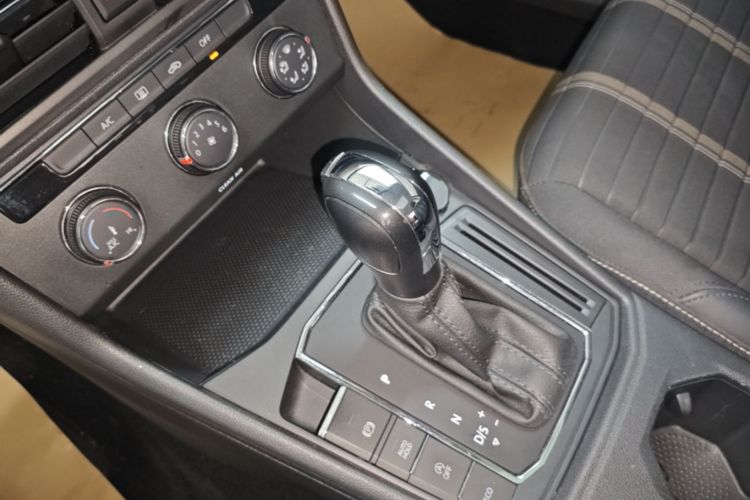 Volkswagen Lavida 2022 #14 Volkswagen Lavida 2022 car image #14