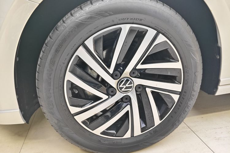 Volkswagen Lavida 2022 car image #7