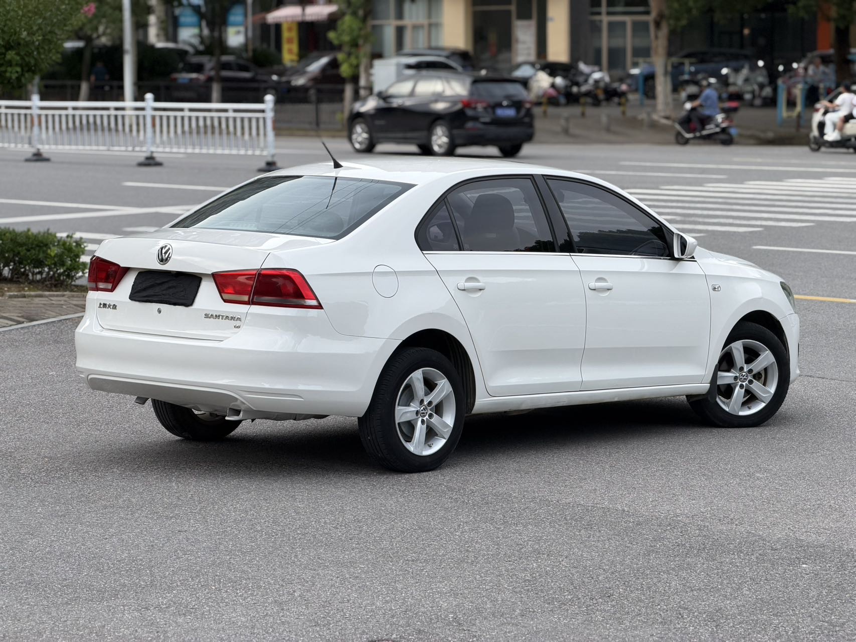 Volkswagen Santana 2014 car image #7