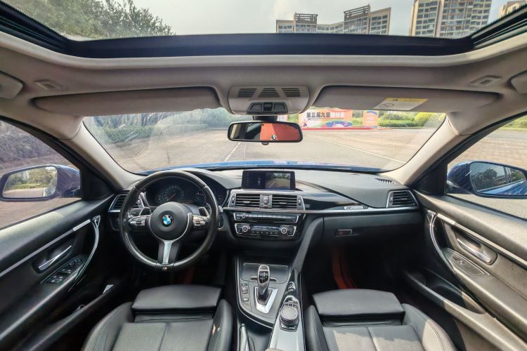 BMW 3 Series 2018 #9 BMW 3 Series 2018 car image #9