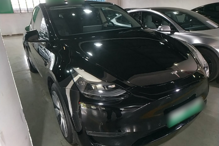 Tesla Model Y 2021 #4 Tesla Model Y 2021 car image #4