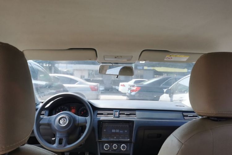 Volkswagen Santana 2016 صورة سيارة #18
