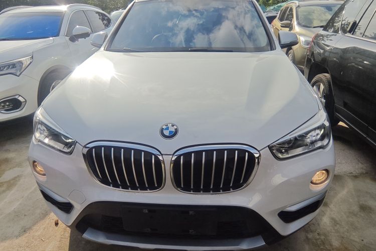 BMW X1 2018 #3 BMW X1 2018 car image #3