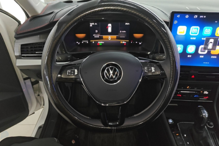 Volkswagen Lavida 2021 car image #11