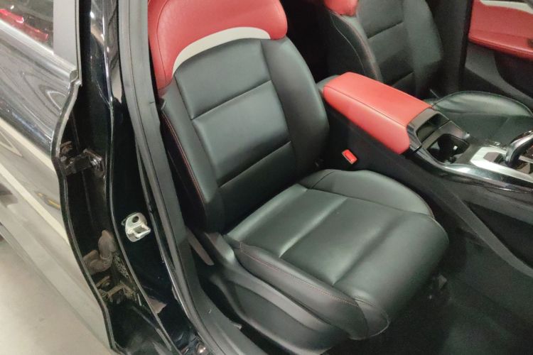 MG 5 2022 imagen de coche #24