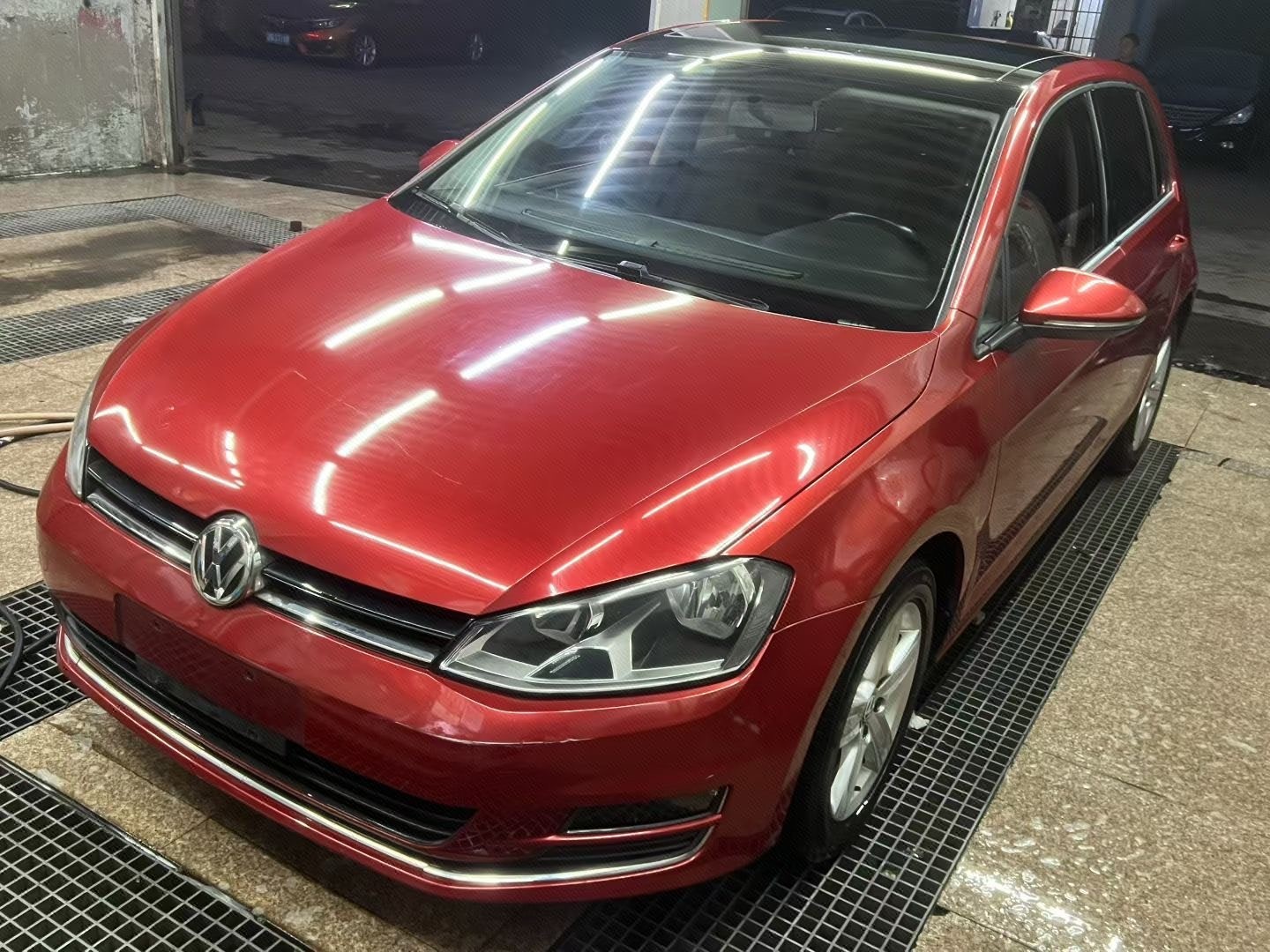 Volkswagen Golf 2015 Volkswagen Golf 2015 car image