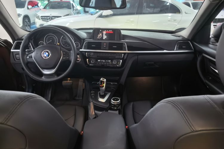 BMW 3 Series 2016 #10 BMW 3 Series 2016 car image #10