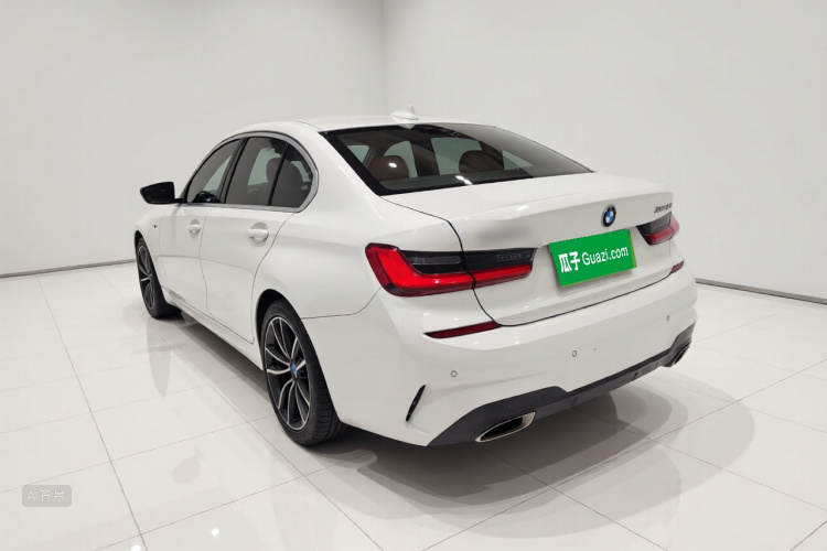 BMW 3 Series 2020 #5 BMW 3 Series 2020 car image #5