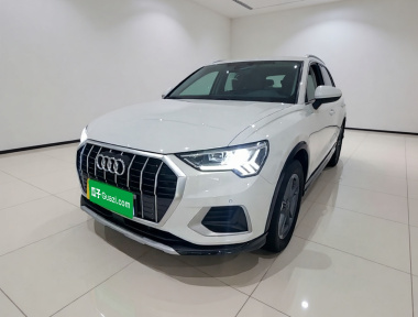 Audi Q3 2021 car image 