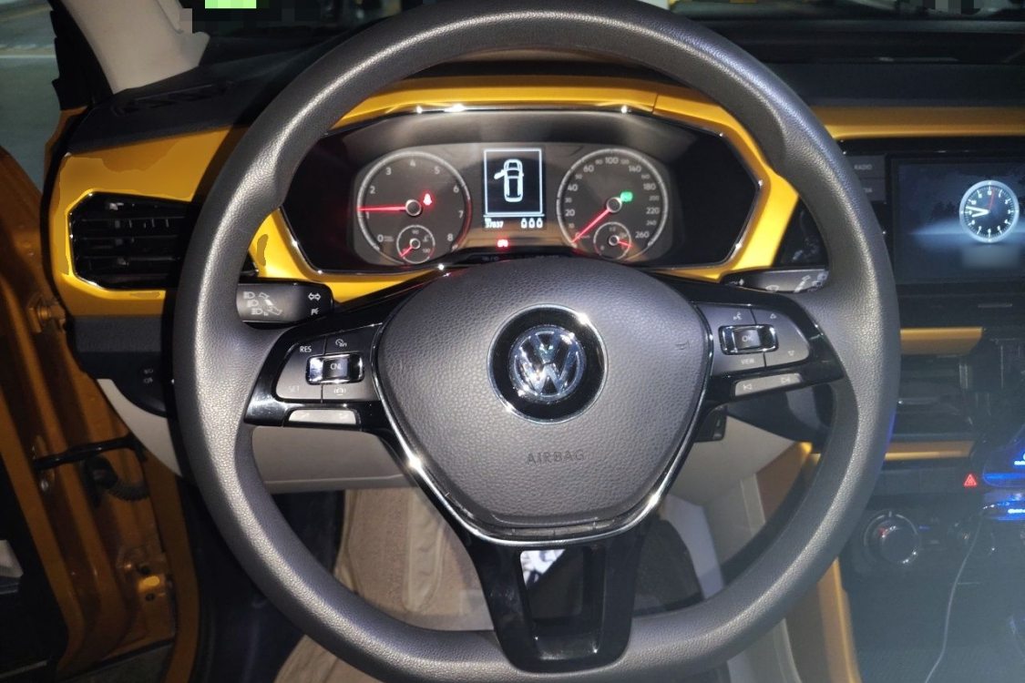 Volkswagen T-Cross 2019 car image #22