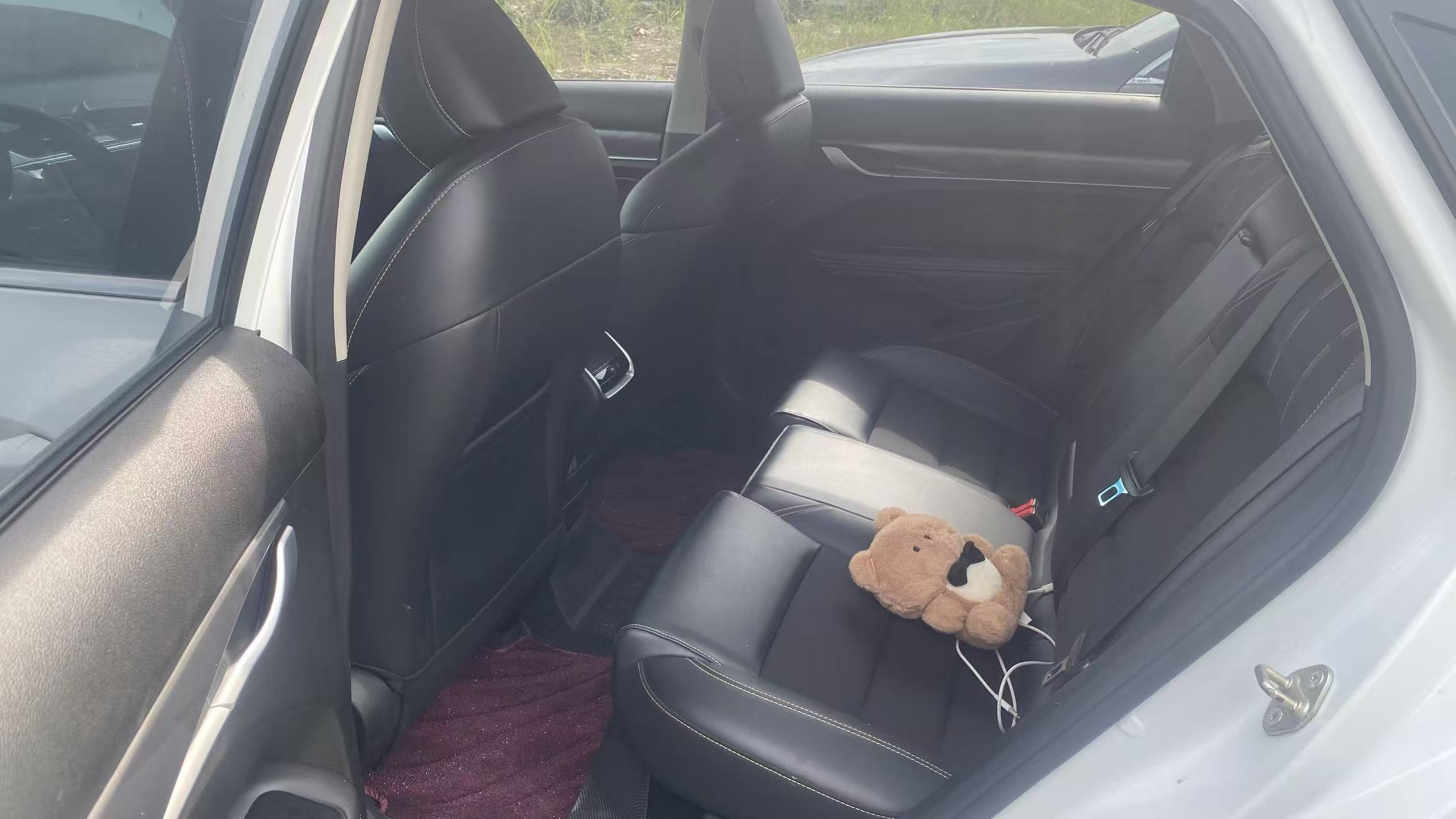 GEELY Binray 2021 car image #5