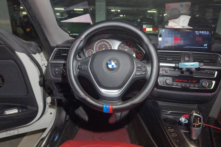 BMW 3 Series GT 2019 car image #12