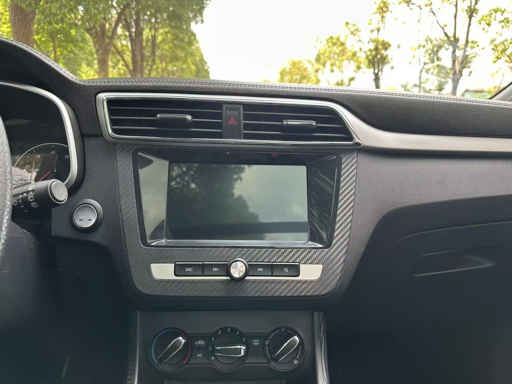 MG ZS 2018 #20 MG ZS 2018 car image #20