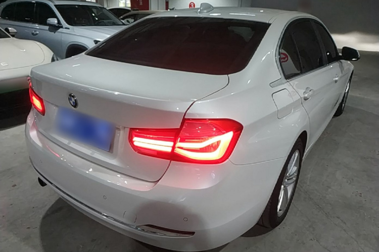 BMW 3 Series 2015 car image #7