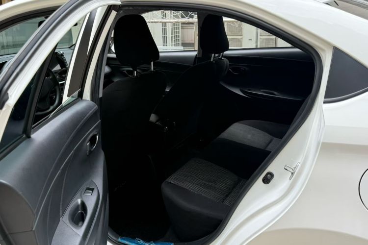 Toyota Vios 2017 #9 Toyota Vios 2017 car image #9