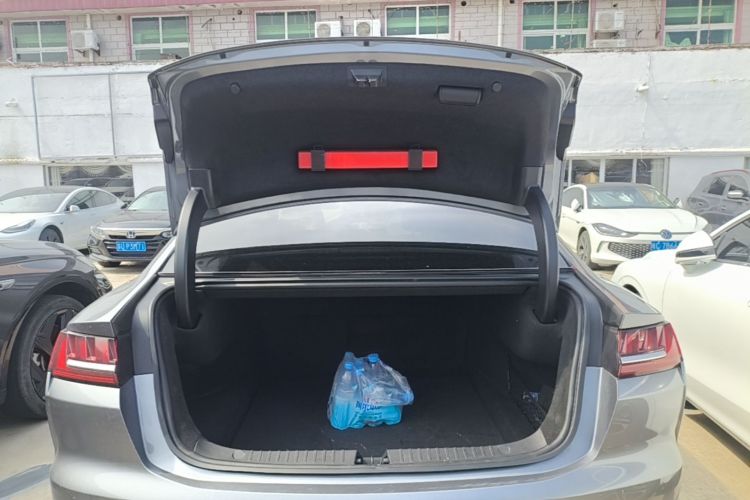 BYD Han 2021 #19 BYD Han 2021 car image #19