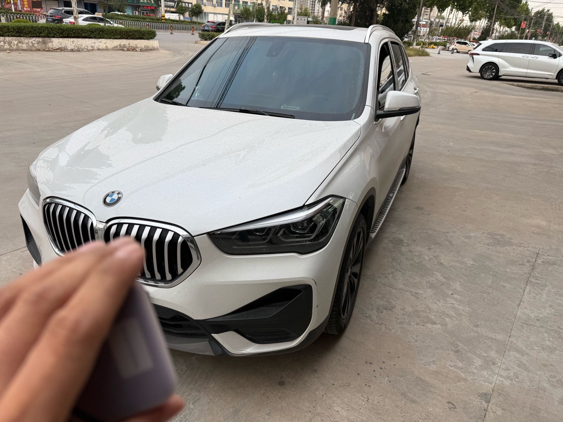 BMW X1 2022 BMW X1 2022 car image