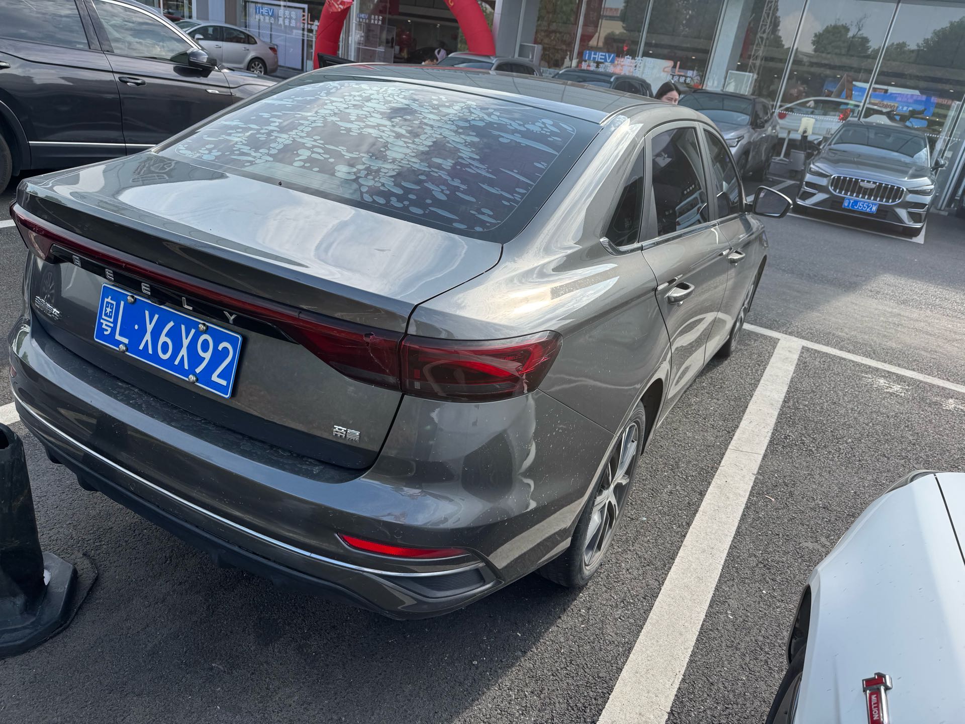 GEELY Emgrand 2022 #4 GEELY Emgrand 2022 imagen de coche #4