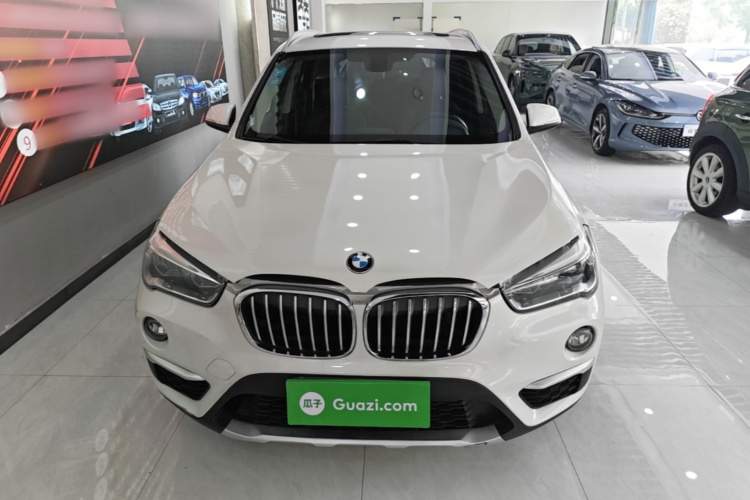 BMW X1 2018 #3 BMW X1 2018 car image #3