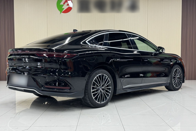 BYD Han 2025 car image #7