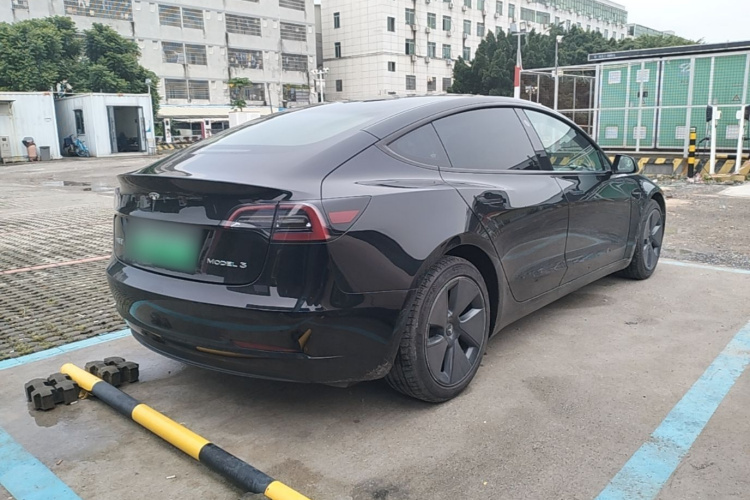 Tesla Model 3 2022 #5 Tesla Model 3 2022 car image #5