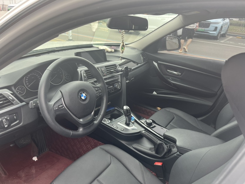 BMW 3 Series 2017 car image #3
