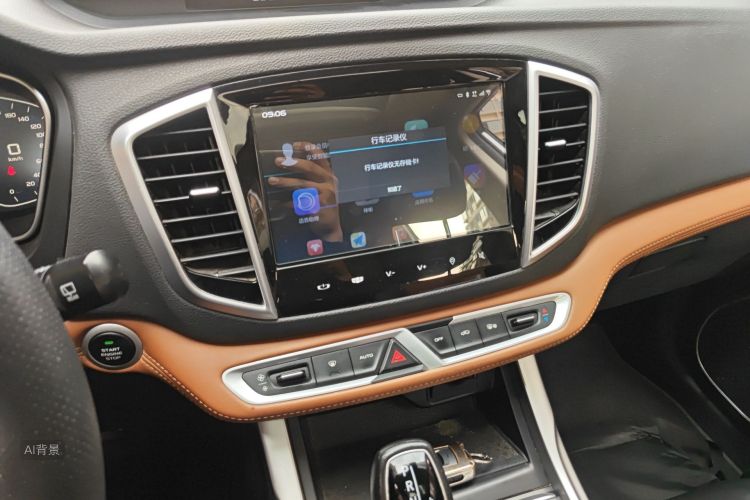 GEELY Vision X6 2018 immagine di auto #15