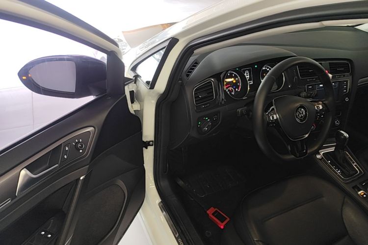 Volkswagen Golf 2017 #16 Volkswagen Golf 2017 car image #16