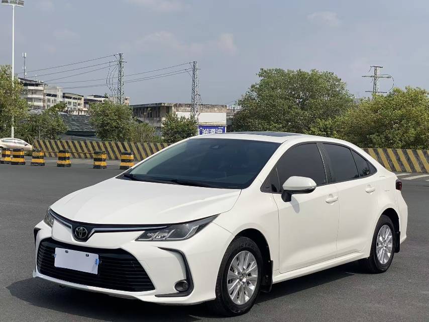 Toyota Corolla 2019 Toyota Corolla 2019 immagine di auto
