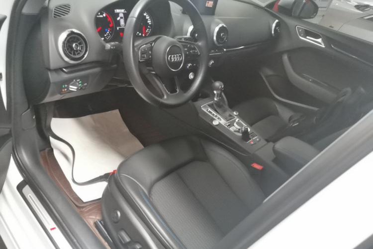 Audi A3 2019 #15 Audi A3 2019 car image #15
