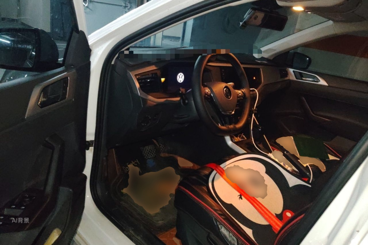 Volkswagen Polo 2023 car image #18