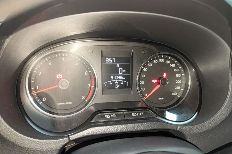 Volkswagen Polo 2016 #12 Volkswagen Polo 2016 car image #12
