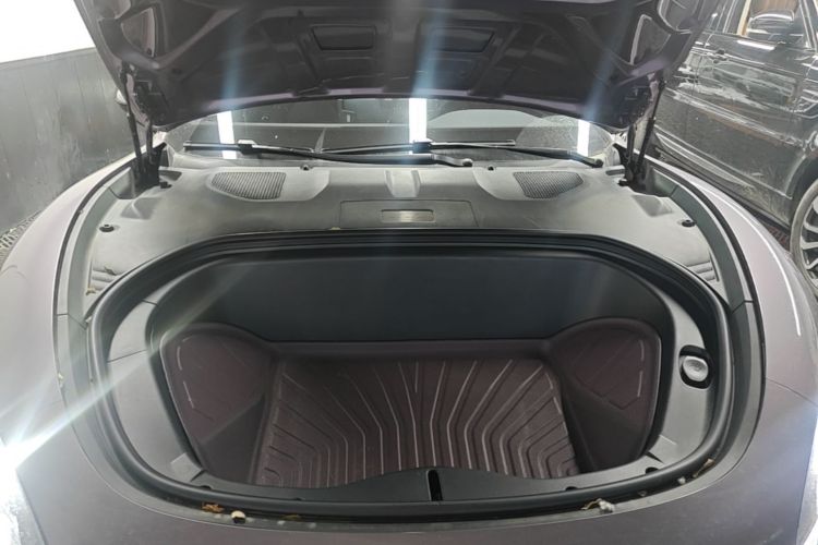 MI SU7 2025 immagine di auto #22