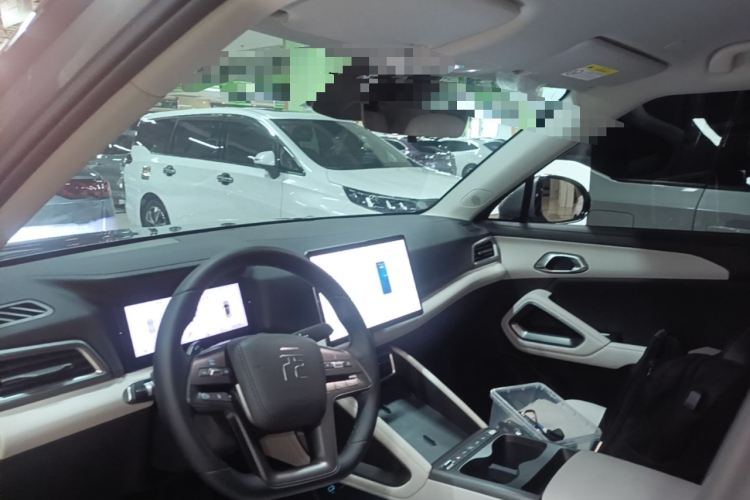 BYD YuanUP 2026 car image #18