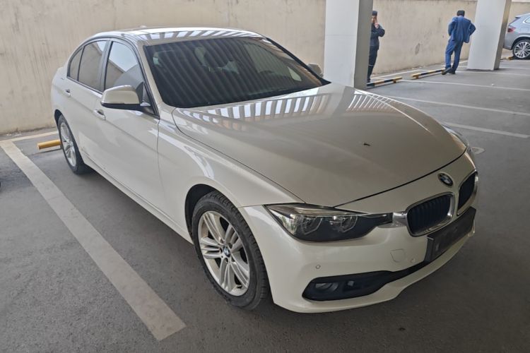BMW 3 Series 2017 #6 BMW 3 Series 2017 car image #6