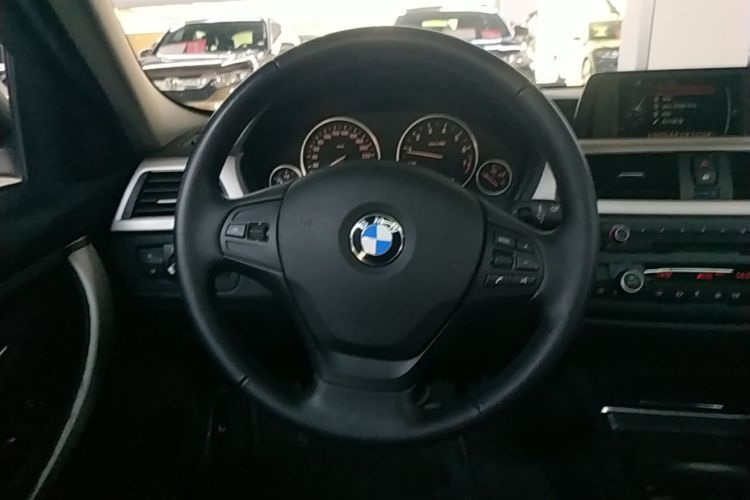 BMW 3 Series 2015 #15 BMW 3 Series 2015 car image #15