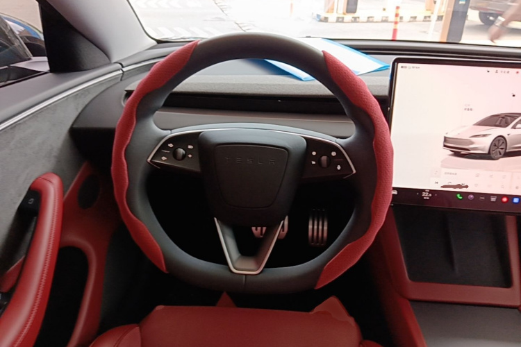 Tesla Model 3 2025 #15 Tesla Model 3 2025 car image #15