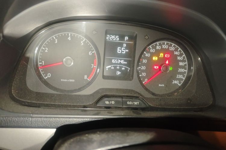 Volkswagen Lavida 2015 car image #12