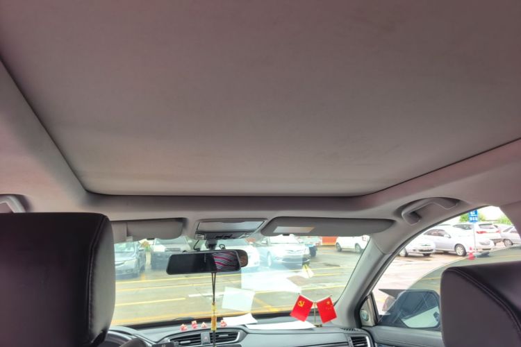 Honda CR-V 2019 car image #18