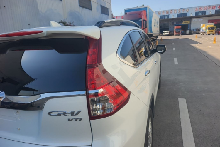 Honda CR-V 2016 #8 Honda CR-V 2016 car image #8