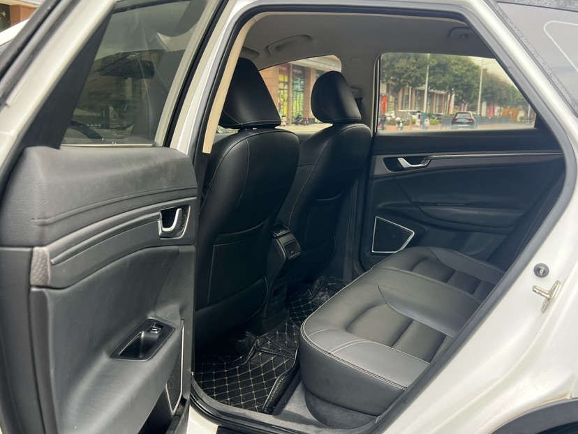 GEELY Emgrand GS 2018 #8 GEELY Emgrand GS 2018 car image #8