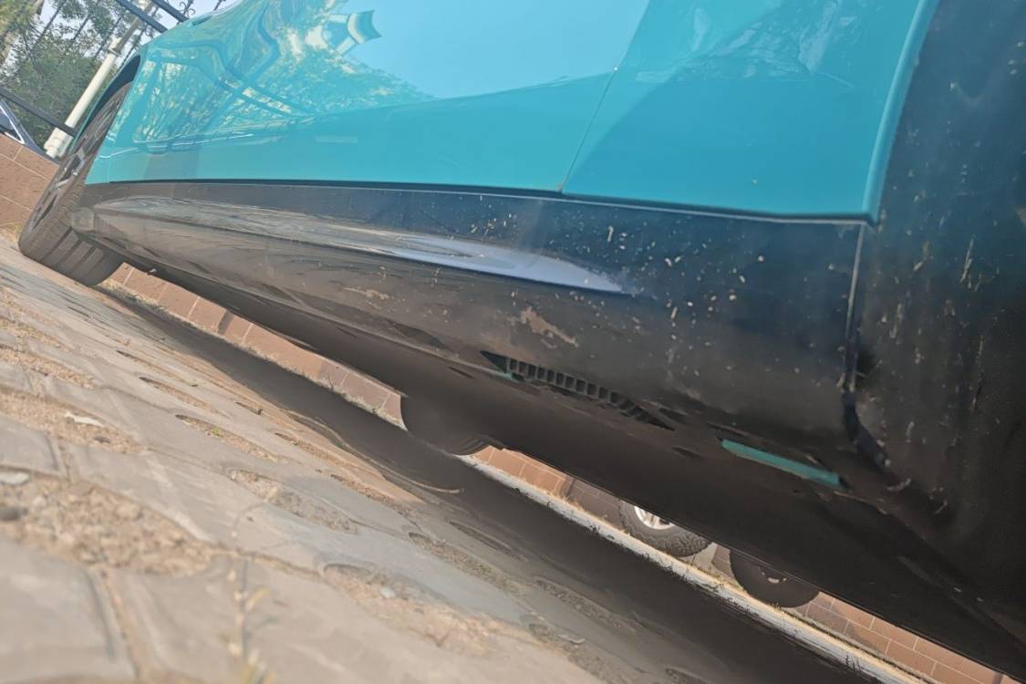 MI SU7 2024 immagine di auto #15