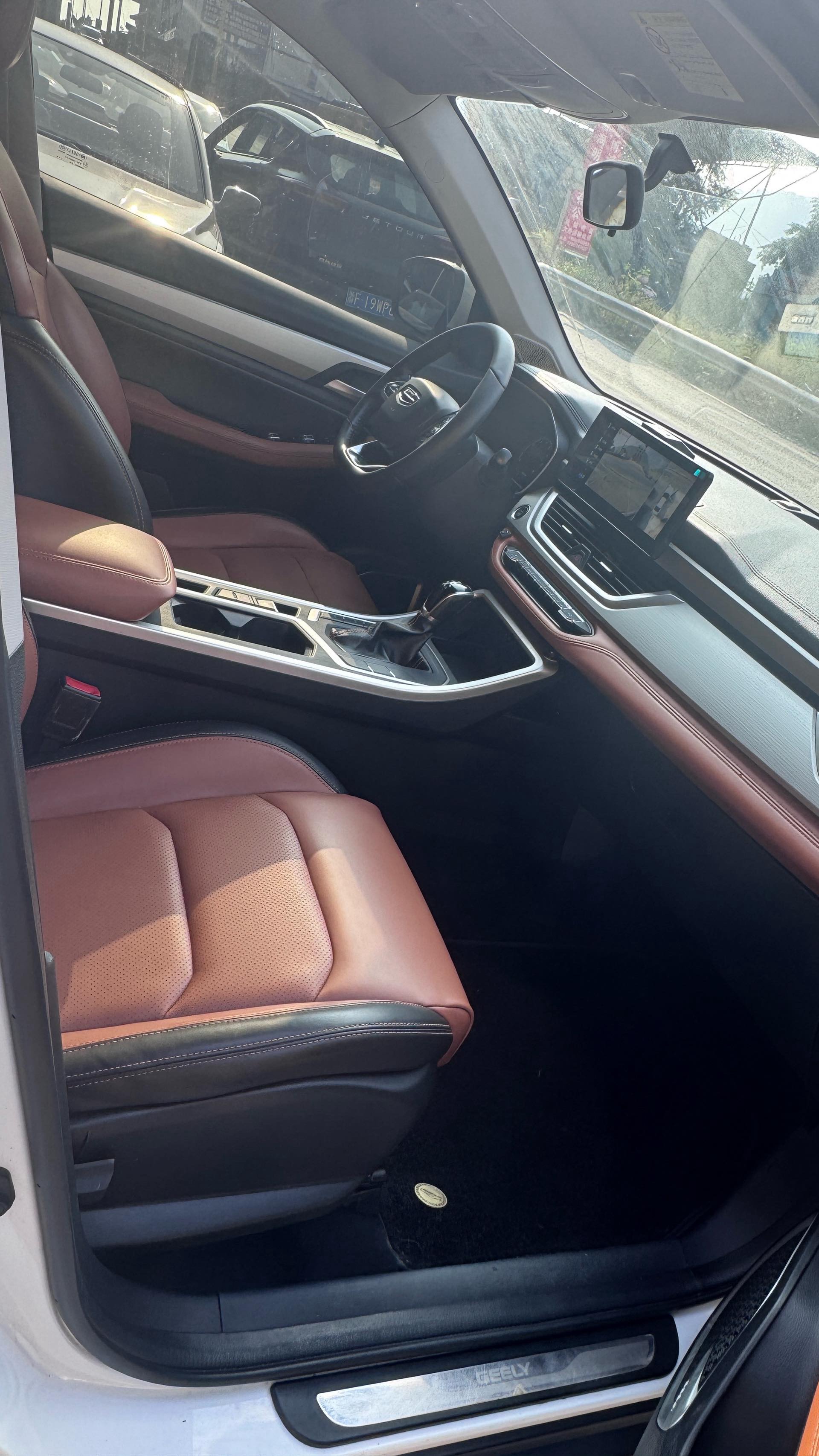 GEELY Vision X6 2020 #6 GEELY Vision X6 2020 car image #6